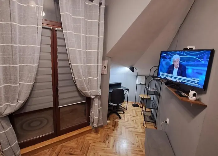 Apartament Breaks 1 *